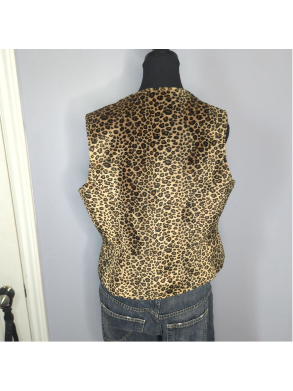Vintage Ingenuity Leopard Print Sleeveless Zip Vest Made in Canada Size 14/ L - Picture 10 of 14